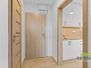 Pronájem bytu 2+kk, Uherské Hradiště, Štěpnická, 35 m2