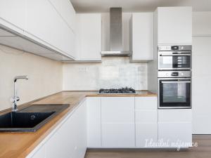 Pronájem bytu 3+kk, Praha - Modřany, Krouzova, 69 m2