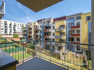 Pronájem bytu 2+kk, Praha - Hostivař, Fojtova, 52 m2