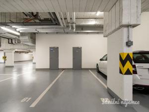 Pronájem bytu 2+kk, Praha - Hostivař, Fojtova, 52 m2