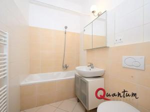 Pronájem bytu 2+kk, Praha - Stodůlky, Petržílkova, 49 m2