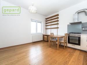 Pronájem bytu 2+kk, Praha - Žižkov, Biskupcova, 37 m2