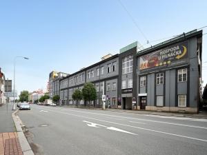 Pronájem obchodního prostoru, Hradec Králové, Pospíšilova, 78 m2