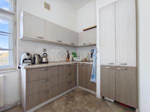 Pronájem kanceláře, Praha - Vršovice, Na louži, 51 m2