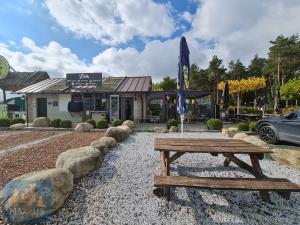 Pronájem restaurace, Praha - Horní Měcholupy, K Měcholupům, 60 m2