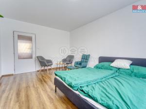 Pronájem bytu 2+1, Plzeň - Skvrňany, Lábkova, 61 m2