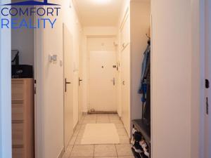 Prodej bytu 2+1, Ostrava - Poruba, Liptaňské náměstí, 58 m2