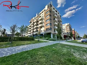 Prodej garážového stání, Praha, Honzíkova, 20 m2