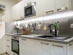 Prodej bytu 2+1, Cerhenice - Cerhýnky, 66 m2