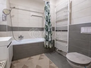 Prodej bytu 2+1, Cerhenice - Cerhýnky, 66 m2