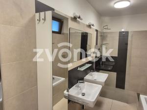 Pronájem rodinného domu, Zlín - Příluky, Nebeská, 170 m2