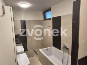 Pronájem rodinného domu, Zlín - Příluky, Nebeská, 170 m2