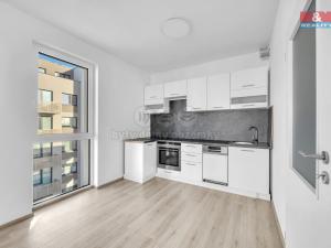 Pronájem bytu 2+kk, Pardubice, Nová Tesla, 51 m2