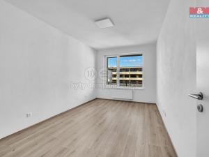 Pronájem bytu 2+kk, Pardubice, Nová Tesla, 51 m2