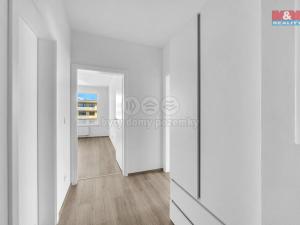 Pronájem bytu 2+kk, Pardubice, Nová Tesla, 51 m2