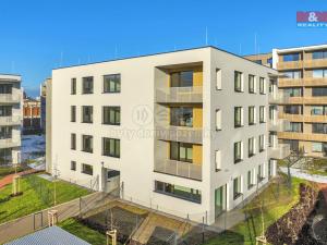 Pronájem bytu 2+kk, Pardubice, Nová Tesla, 51 m2