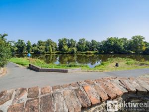 Prodej pozemku pro bydlení, Horní Počaply - Křivenice, 1690 m2