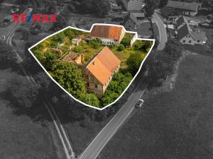 Prodej vily, Blatce, 1947 m2