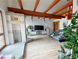 Prodej obchodního prostoru, Svitavy, náměstí Míru, 2074 m2