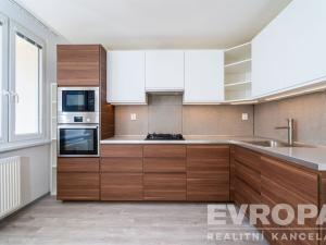Prodej bytu 3+kk, Praha - Vokovice, Tobrucká, 65 m2