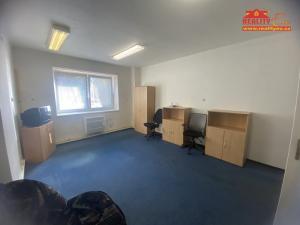 Pronájem výrobních prostor, Česká Skalice, Křenkova, 4200 m2