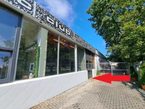 Pronájem obchodního prostoru, Kladno - Kročehlavy, Vodárenská, 505 m2