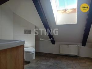 Pronájem atypického bytu, Žďár nad Sázavou, nám. Republiky, 40 m2