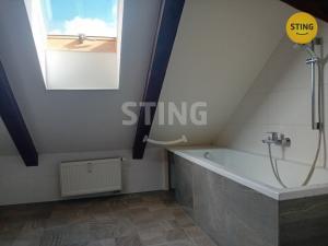Pronájem atypického bytu, Žďár nad Sázavou, nám. Republiky, 40 m2