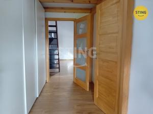 Pronájem atypického bytu, Žďár nad Sázavou, nám. Republiky, 40 m2