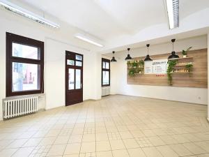 Pronájem obchodního prostoru, Hradec Králové, Pospíšilova, 78 m2
