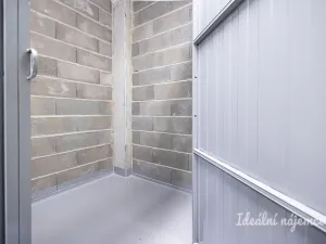 Pronájem bytu 1+kk, Praha - Kbely, Sedlářova, 34 m2