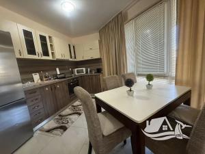Prodej bytu 3+kk, Pomorie, Bulharsko, 108 m2