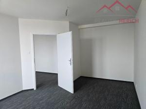 Pronájem bytu 2+kk, Chomutov, Žižkovo náměstí, 50 m2