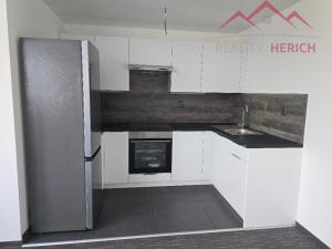 Pronájem bytu 3+kk, Chomutov, Žižkovo náměstí, 97 m2