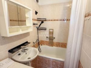 Prodej bytu 2+kk, Český Krumlov - Domoradice, Urbinská, 42 m2