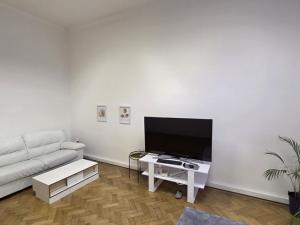 Pronájem kanceláře, Praha - Holešovice, U průhonu, 37 m2