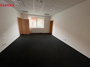 Pronájem kanceláře, Třebíč - Stařečka, Polanka, 42 m2