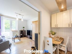 Prodej bytu 2+kk, Řícmanice, Komenského, 55 m2