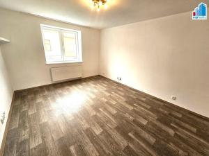 Pronájem bytu 2+kk, Plzeň - Doubravka, Staniční, 57 m2
