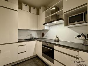 Pronájem bytu 3+1, Brno, Příkop, 89 m2