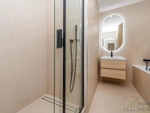 Prodej bytu 4+kk, Praha - Horní Měcholupy, Parmská, 80 m2