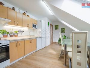 Prodej rodinného domu, Albrechtice nad Vltavou, 215 m2