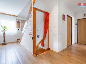 Prodej rodinného domu, Albrechtice nad Vltavou, 215 m2