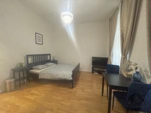 Pronájem bytu 1+kk, Praha - Nové Město, Štěpánská, 31 m2