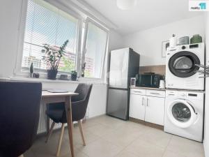 Pronájem bytu 2+1, Kroměříž, Obvodová, 56 m2