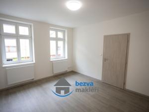 Pronájem bytu 3+1, Pardubice, Jana Palacha, 70 m2