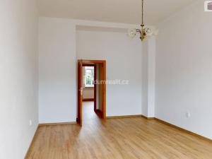 Pronájem bytu 2+1, Opava - Předměstí, Nákladní, 67 m2
