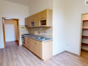 Pronájem bytu 2+1, Opava - Předměstí, Nákladní, 70 m2