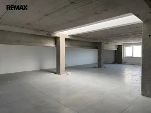 Pronájem kanceláře, Otrokovice, 312 m2
