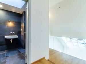 Prodej bytu 3+1, Praha - Karlín, Pernerova, 113 m2